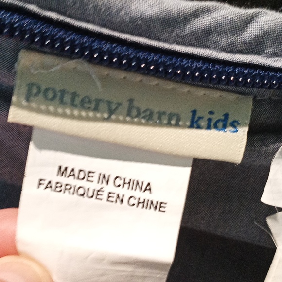 Pottery Barn Kids Knee Plaid Bear Sleeping Bag W/ Zipper - Picture 7 of 9